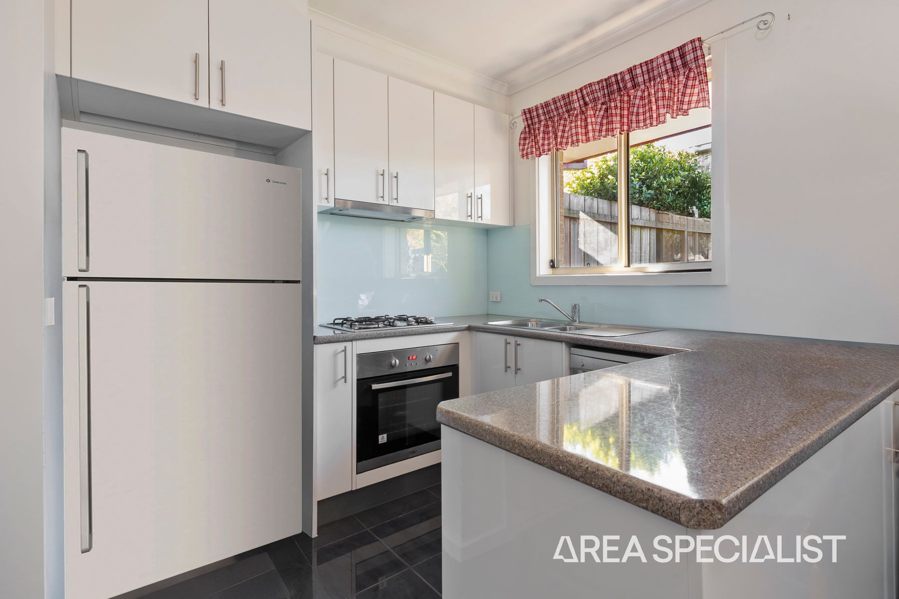 3/4 Owen Street, Leongatha, Leongatha - Thumbnail 2