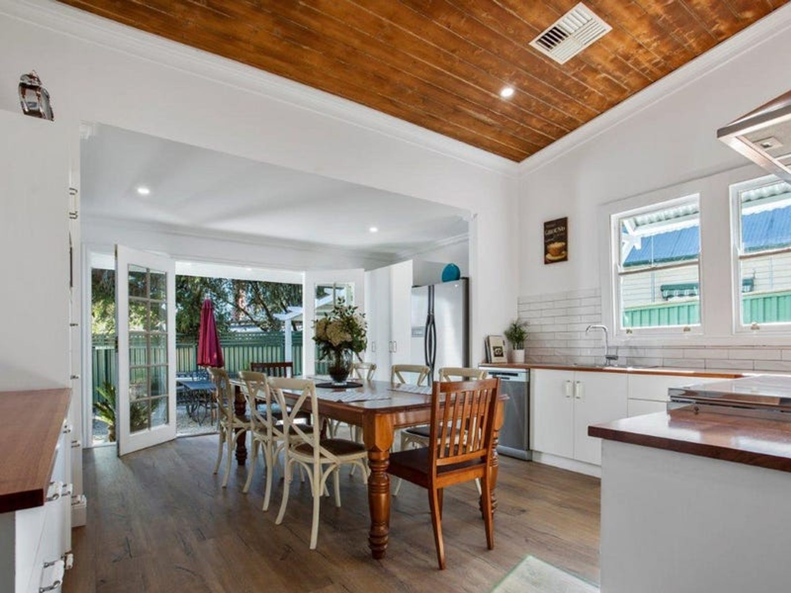 9 Duncan Street, Long Gully, VIC 3550, Long Gully - Thumbnail 4