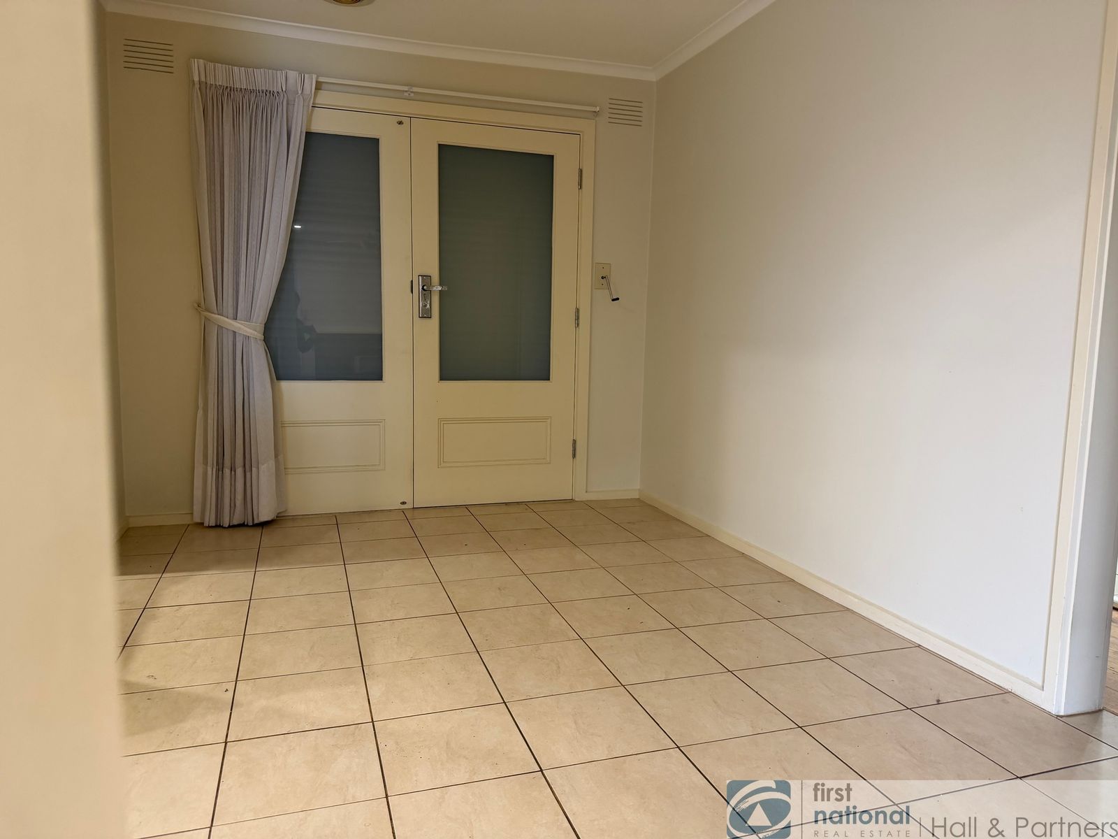 204 Chandler Road, Keysborough VIC 3173, Noble Park - Thumbnail 4