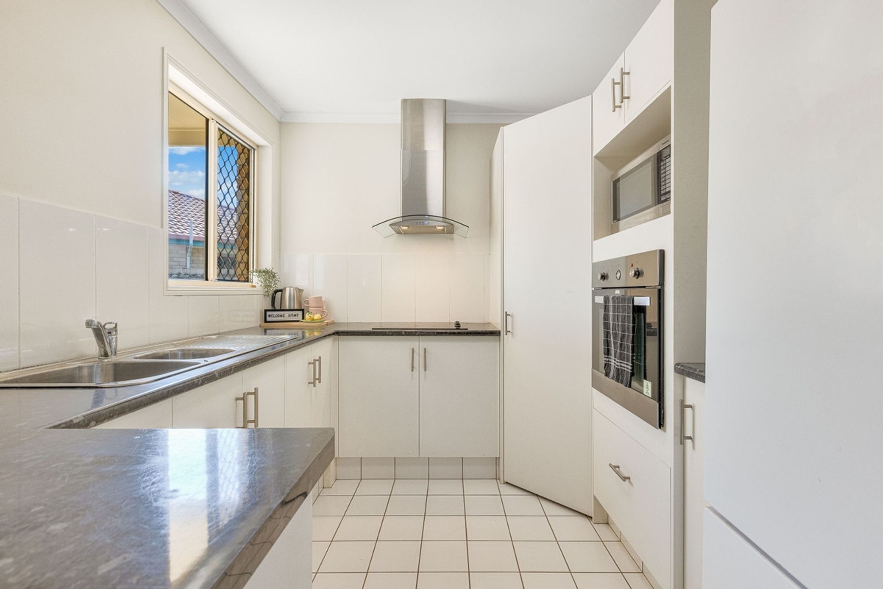 1/6 Cromer Court, Banora Point NSW 2486