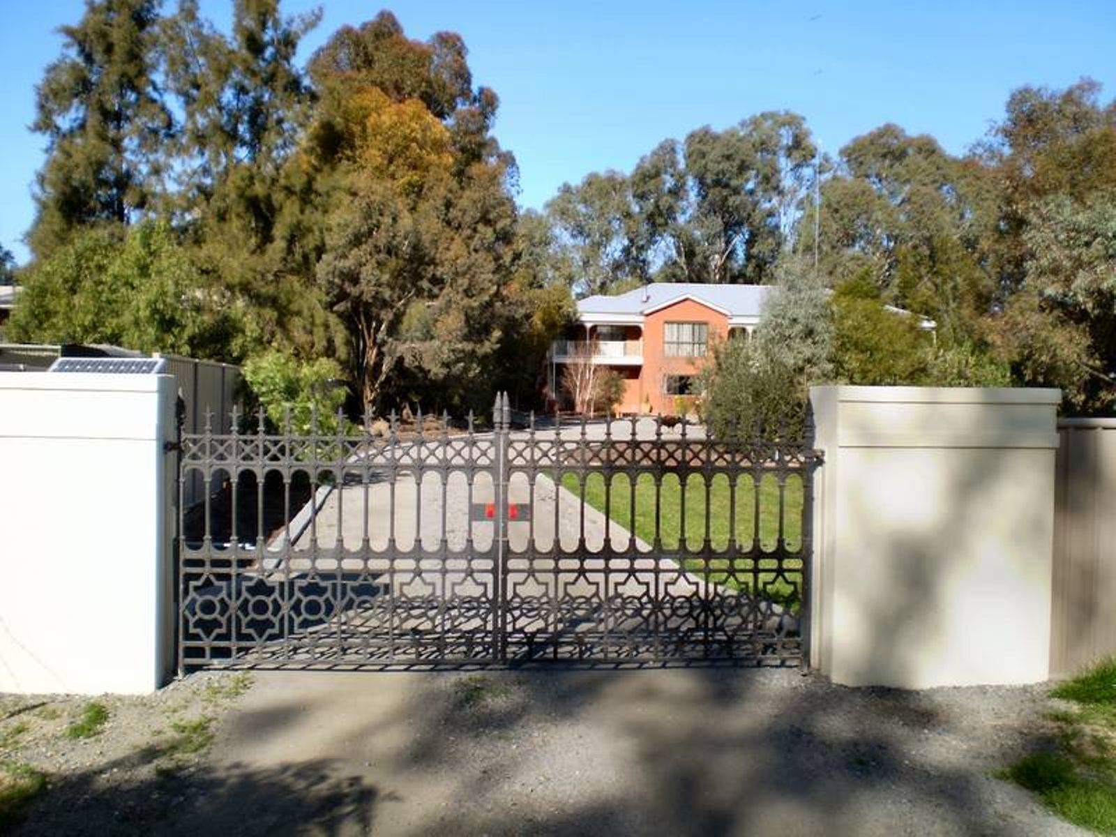 124-128 Sturt Highway, Buronga - Thumbnail 2