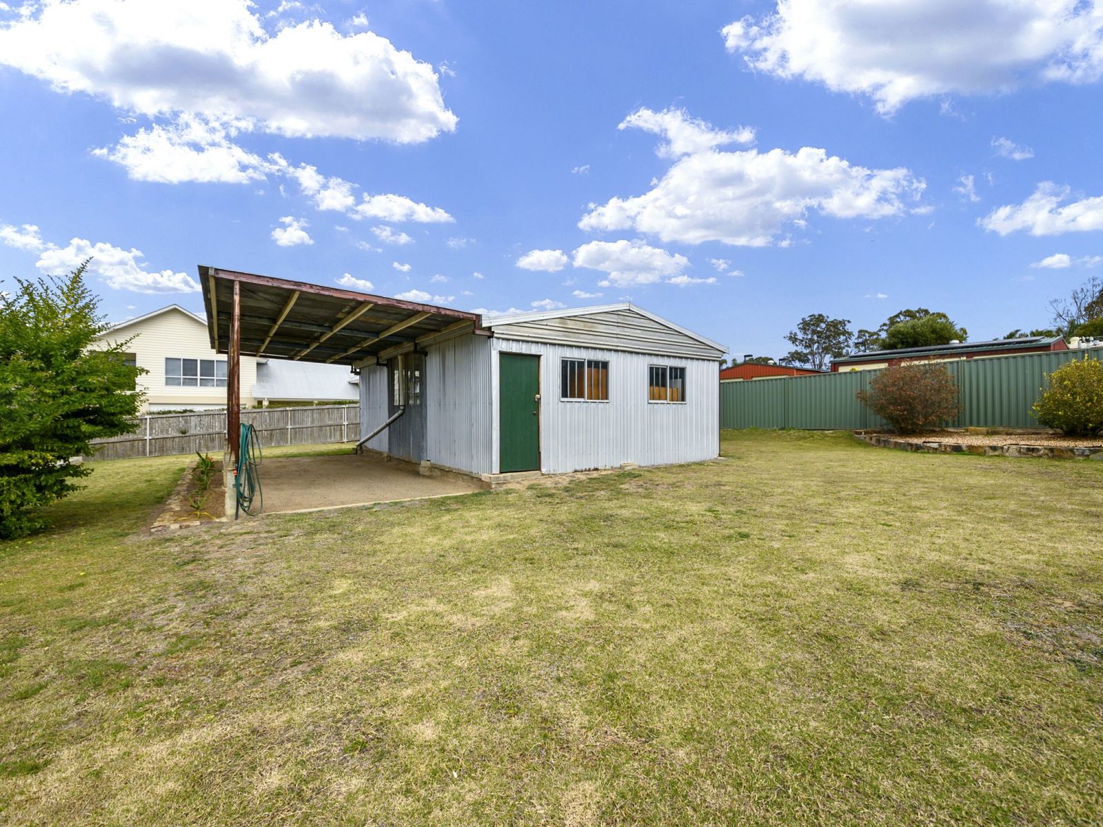 46 Hawker Road, Warwick - Thumbnail 7