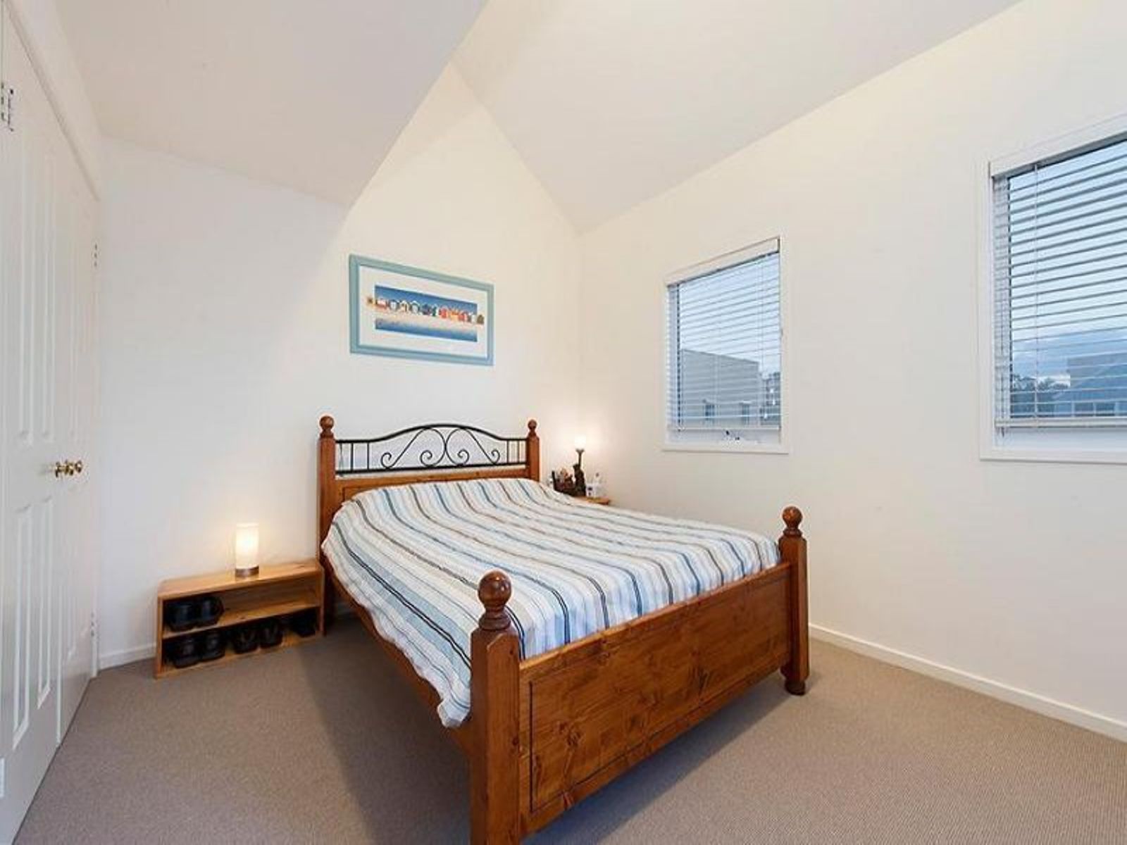 15 Merino Mews, Kensington - Thumbnail 8