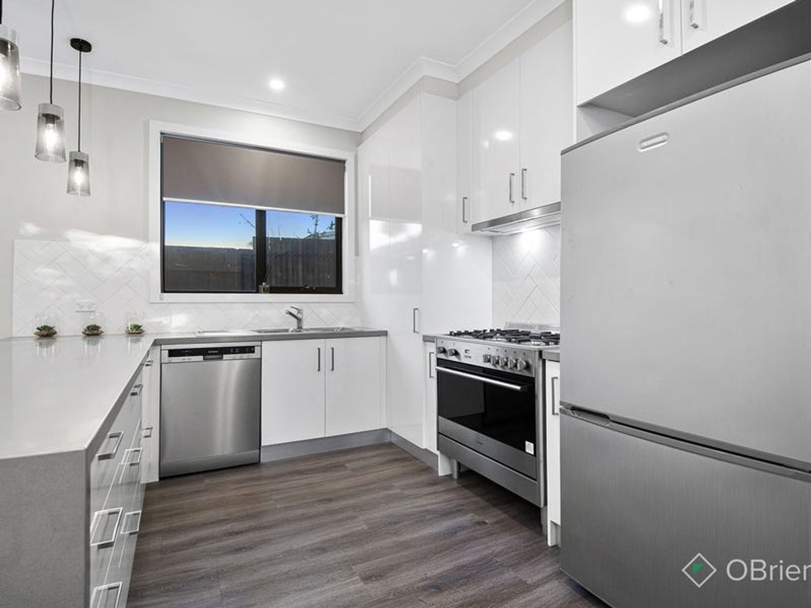 20A Kennington Park Drive, Endeavour Hills, VIC 3802, Endeavour Hills - Thumbnail 3