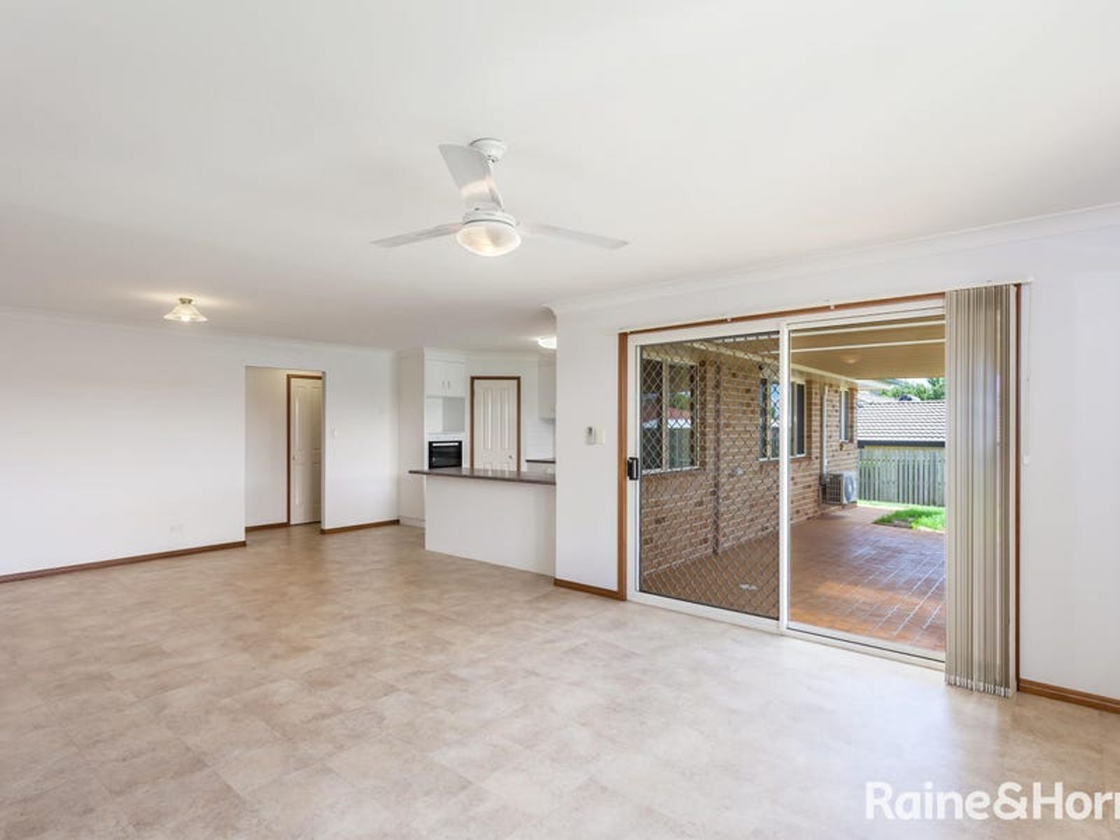9 Lobwein Court, Middle Ridge QLD 4350, Middle Ridge - Thumbnail 3