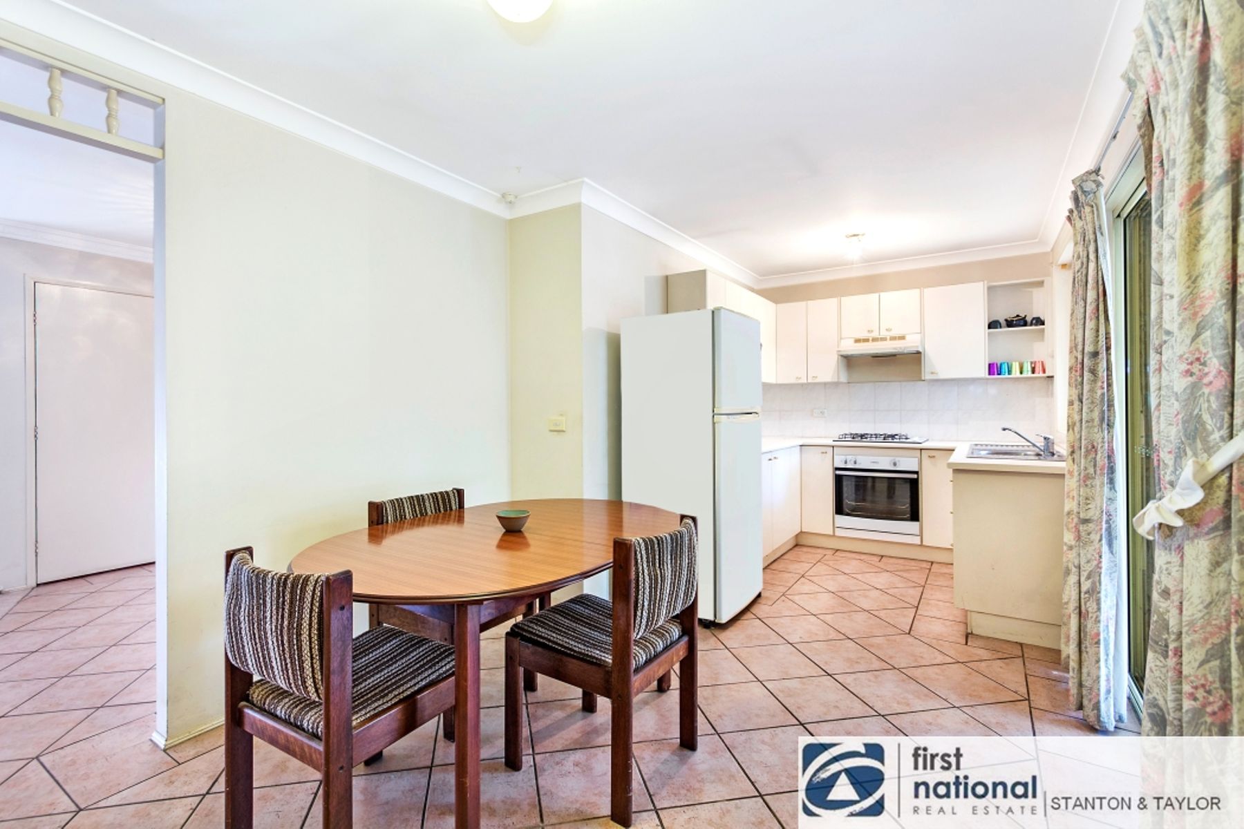 42 Sherwood Circuit, Penrith - Thumbnail 4