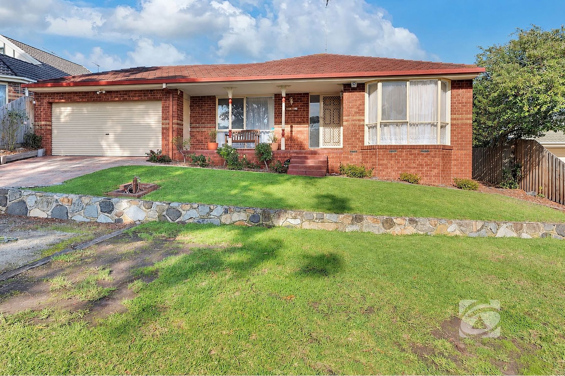 4 Garden Court, Berwick VIC 3806, Berwick - Image 1