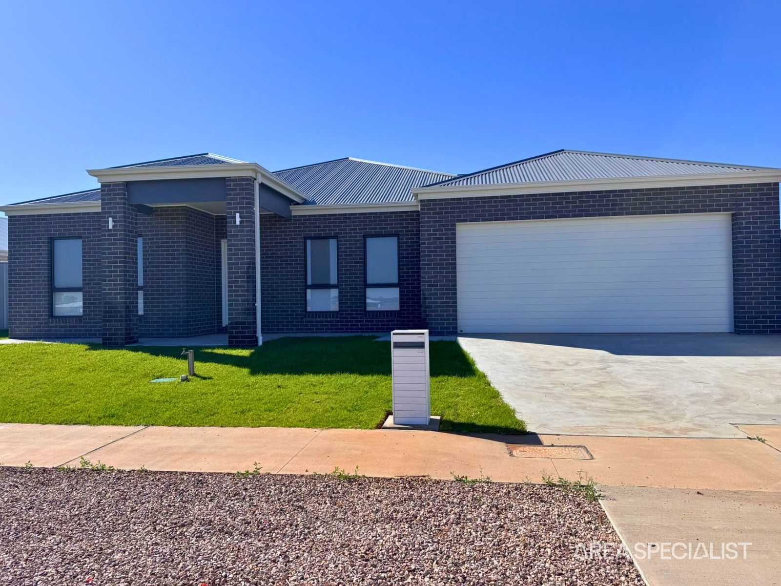 662 Ontario Avenue, Mildura VIC 3500, Mildura - Thumbnail 3