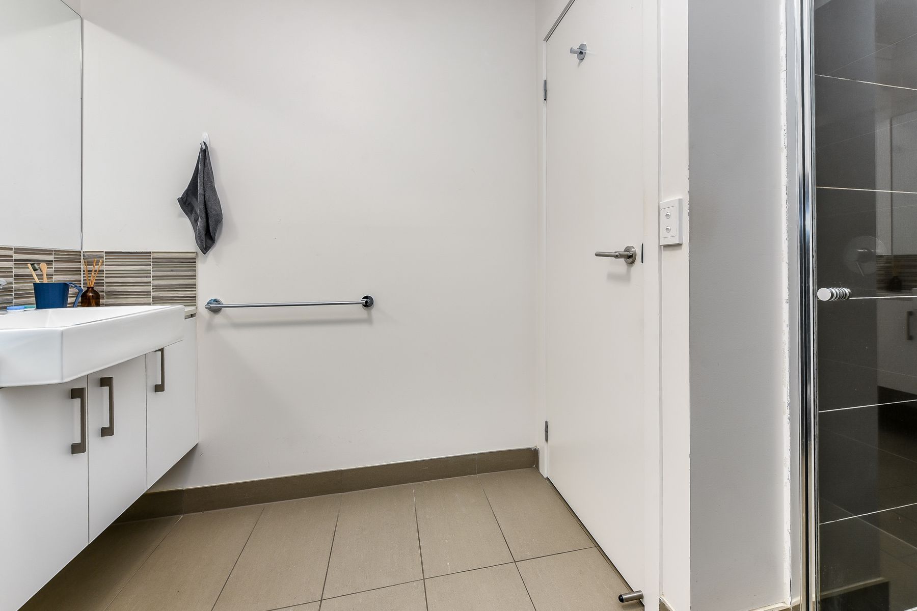 102/28 Warwick Avenue, Springvale, VIC 3171, Springvale - Thumbnail 5