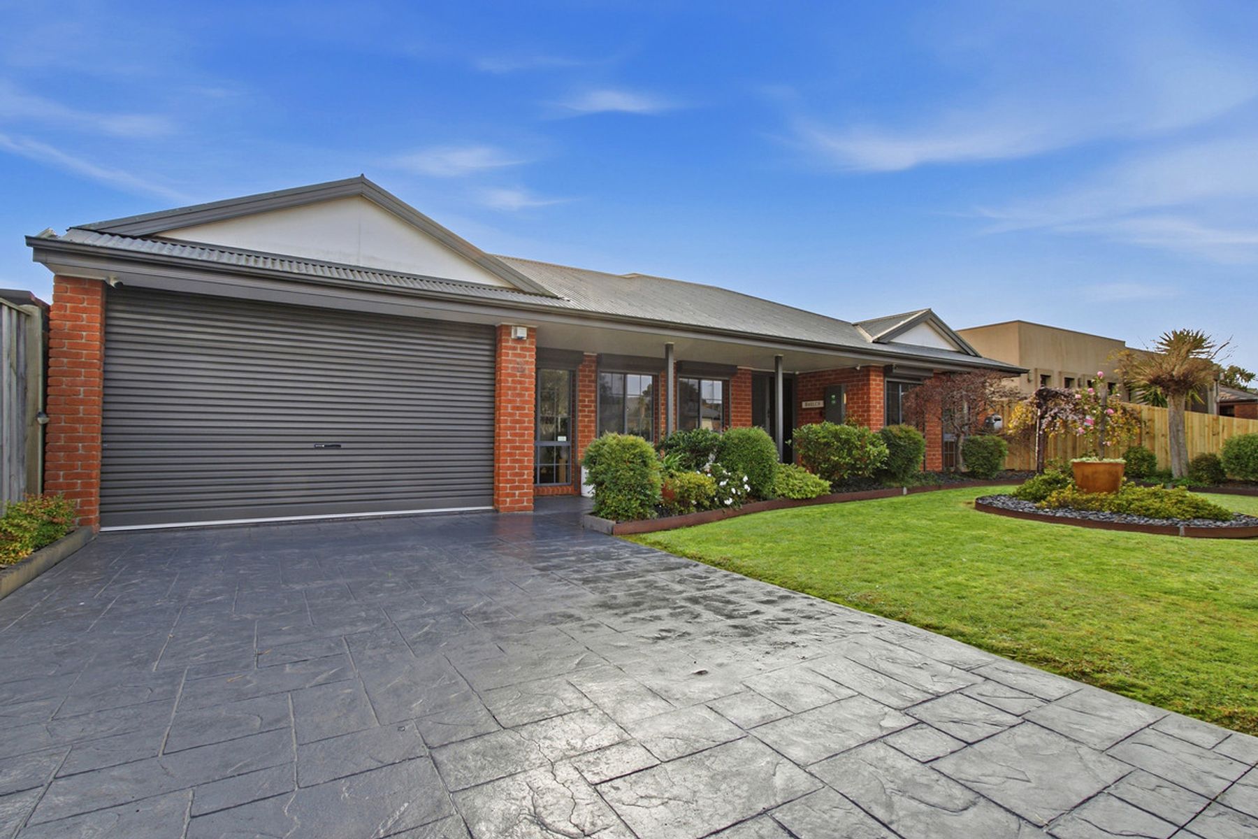 2 Hillcrest Court, Traralgon VIC 3844, Traralgon - Image 1