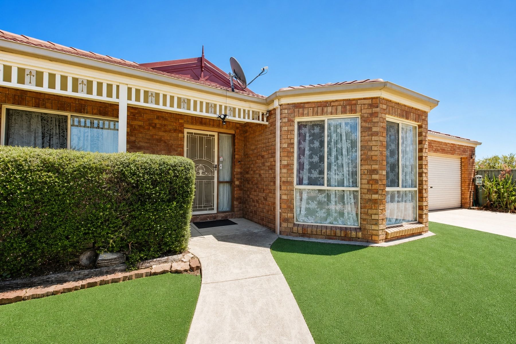 28 Perrivale Drive, Shepparton, Shepparton - Thumbnail 2