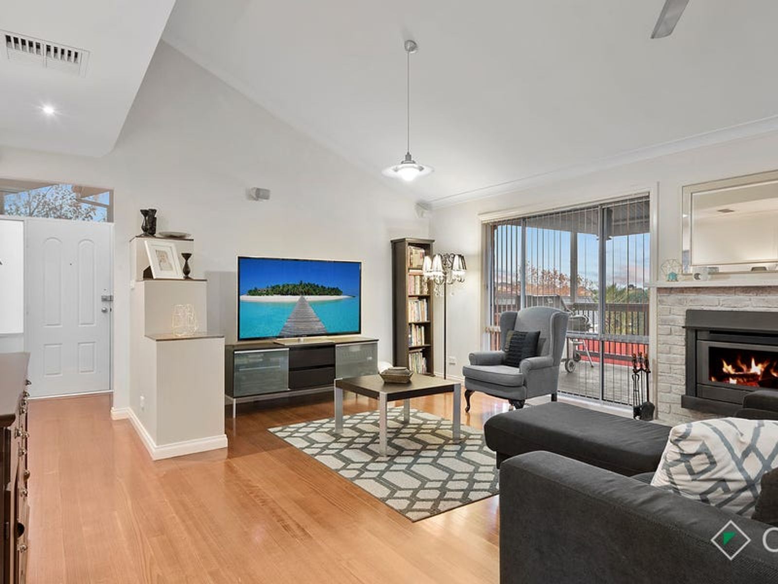 4 Milburn Court, Endeavour Hills, VIC 3802, Endeavour Hills - Thumbnail 4
