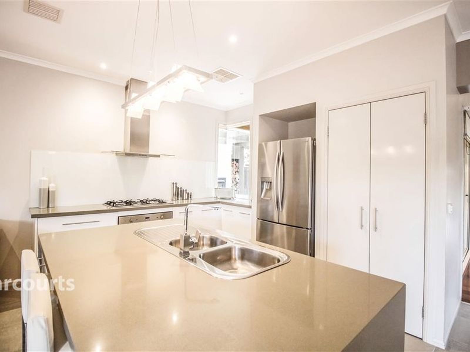 5 Selwyn Close, Caroline Springs, VIC 3023, Caroline Springs - Thumbnail 5