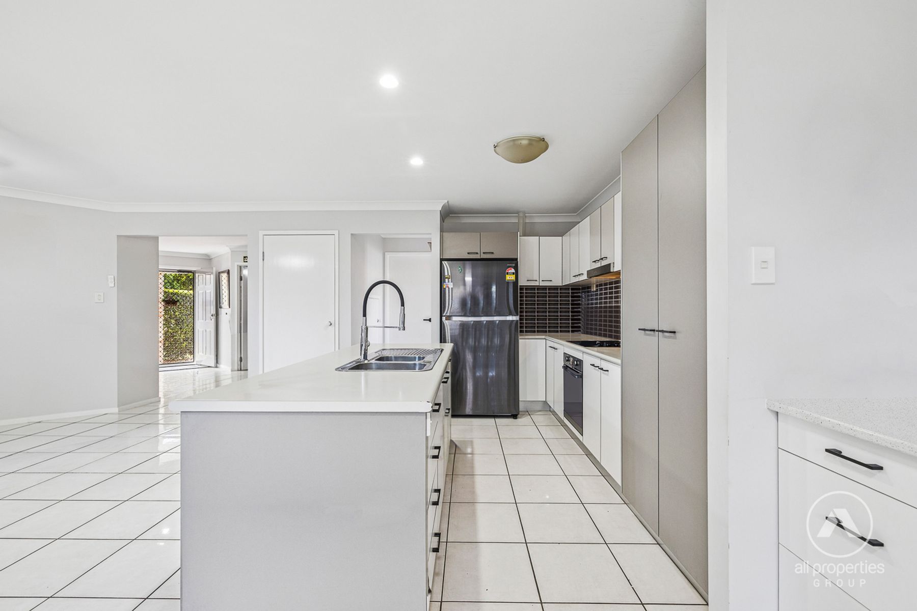 60 Paul Drive, Regents Park QLD 4118, Regents Park - Thumbnail 6