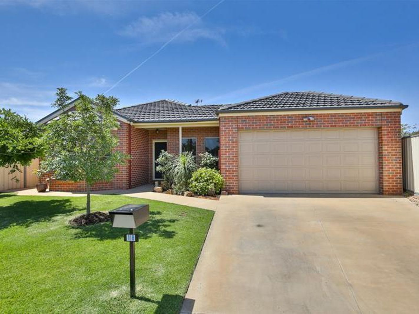 18 Canterbury Drive, Mildura - Image 1