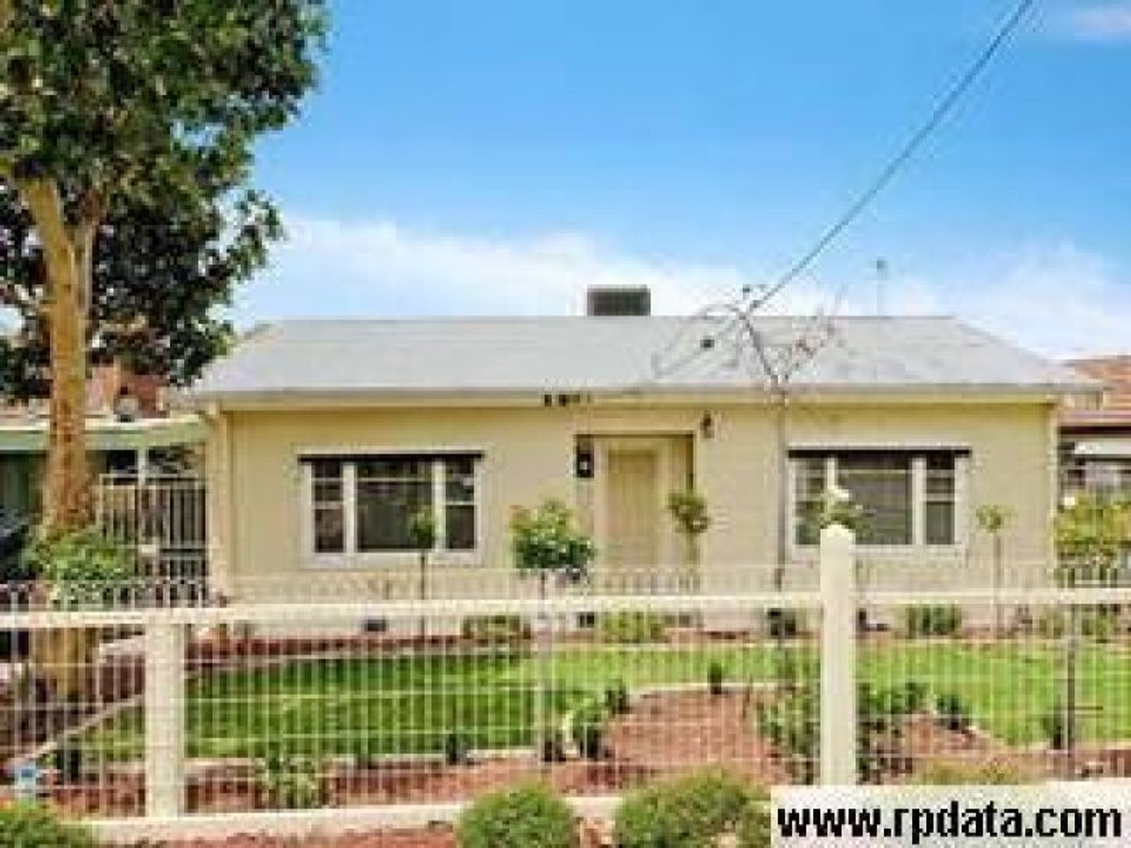 74 Xavier Street, Oak Park - Thumbnail 2