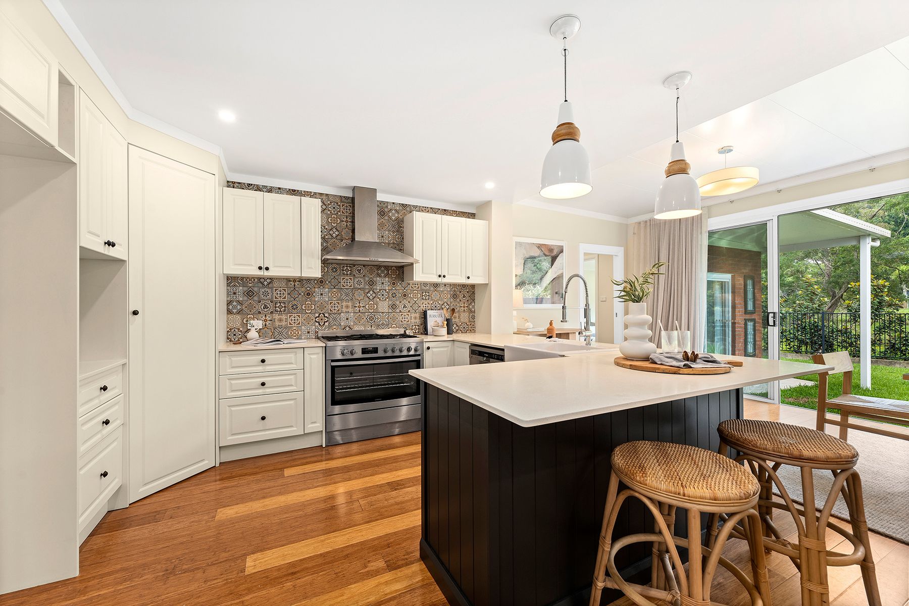 16 Valley Drive, Figtree NSW 2525, Figtree - Thumbnail 3