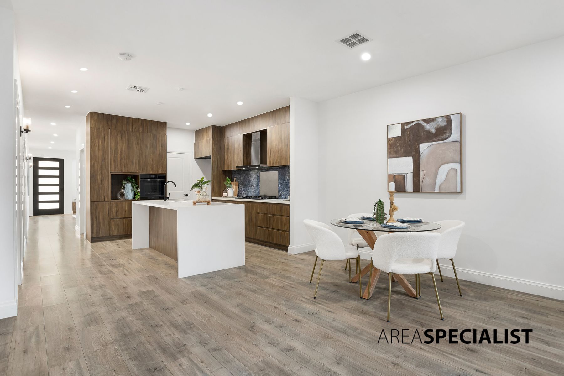10 Hoddle Court, Cranbourne, Cranbourne - Thumbnail 5