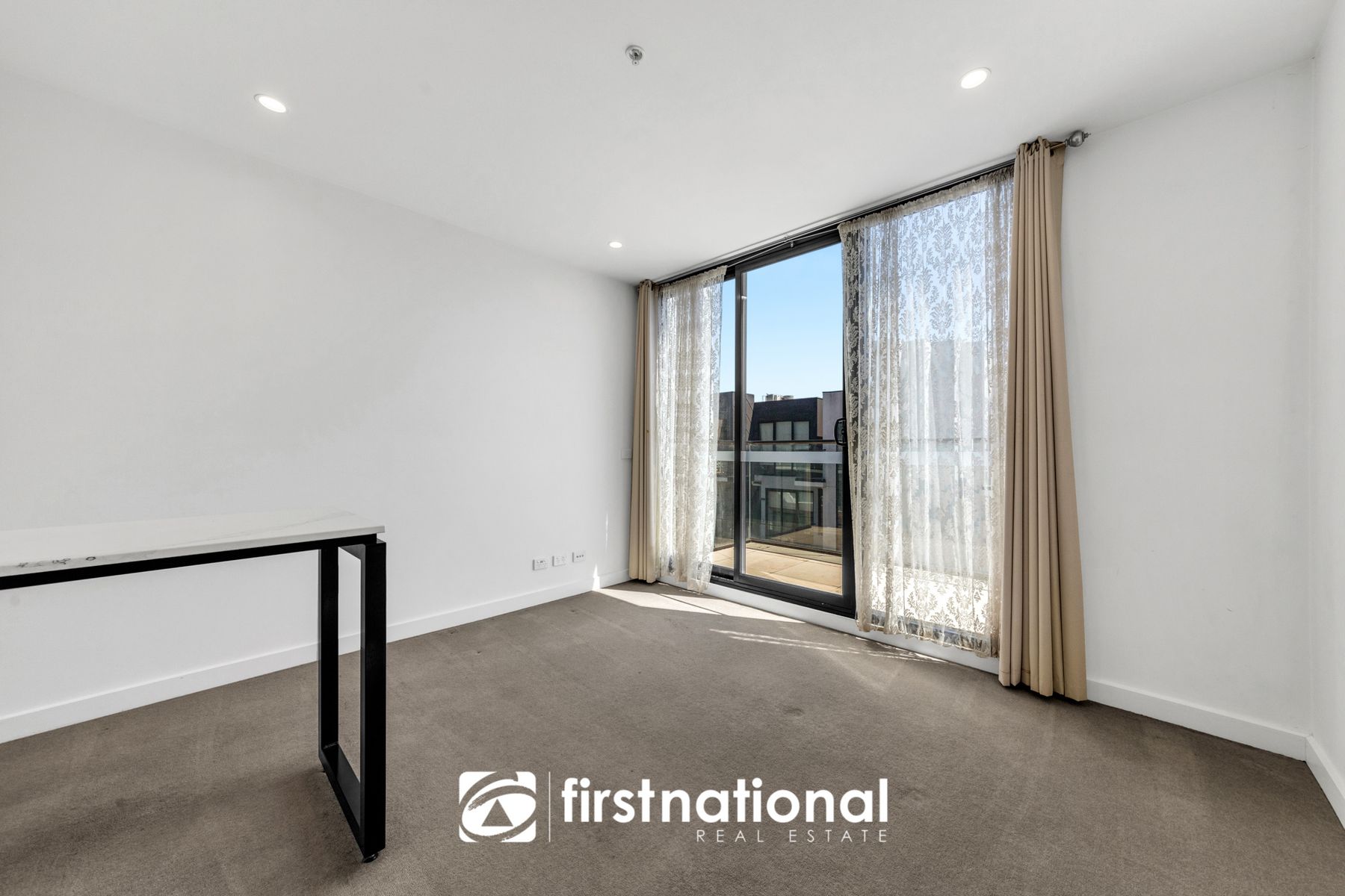 301/11 Renver Road, Clayton VIC 3168, Clayton - Thumbnail 2