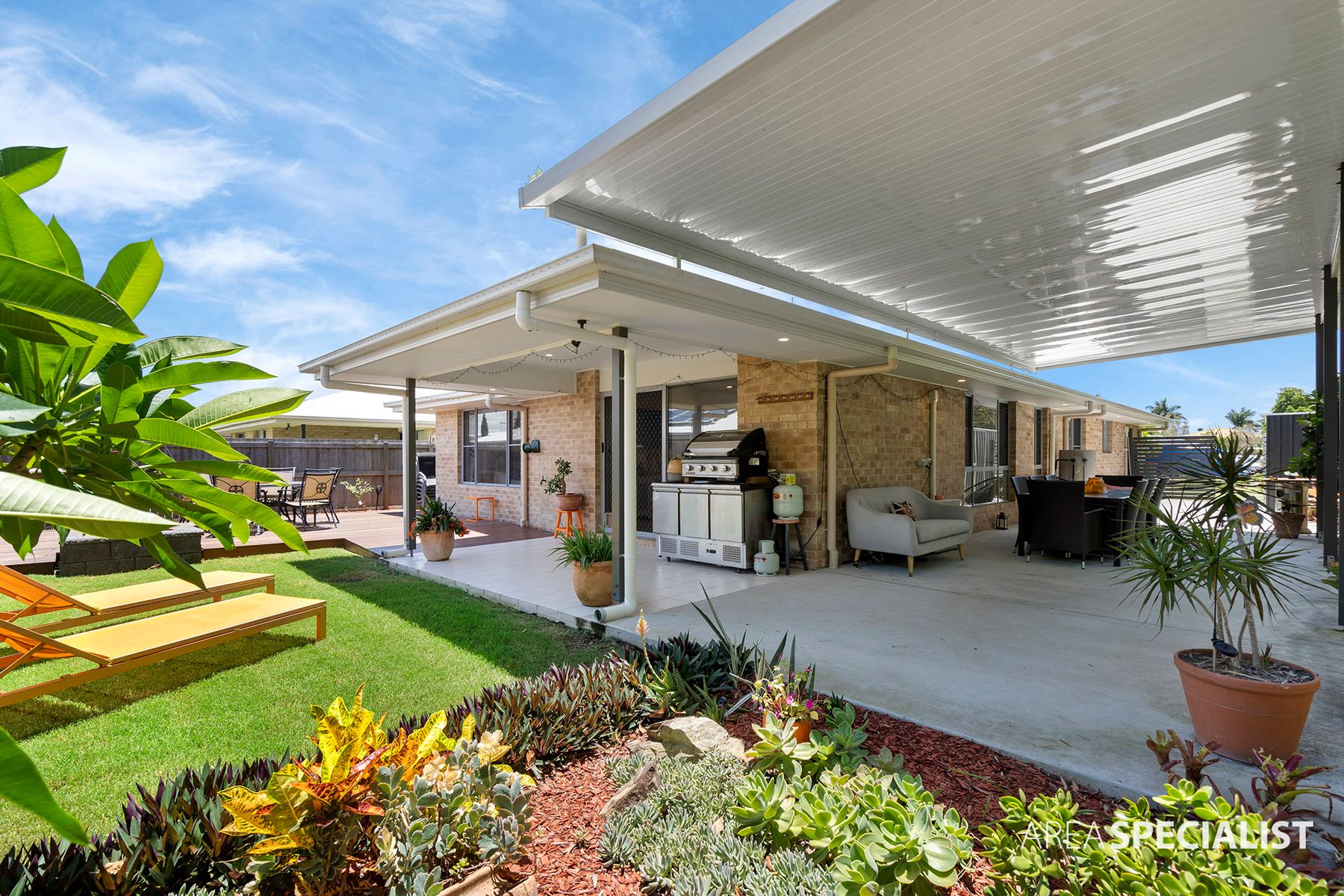 2 Bayside Avenue, Jacobs Well, QLD 4208, Jacobs Well - Thumbnail 2