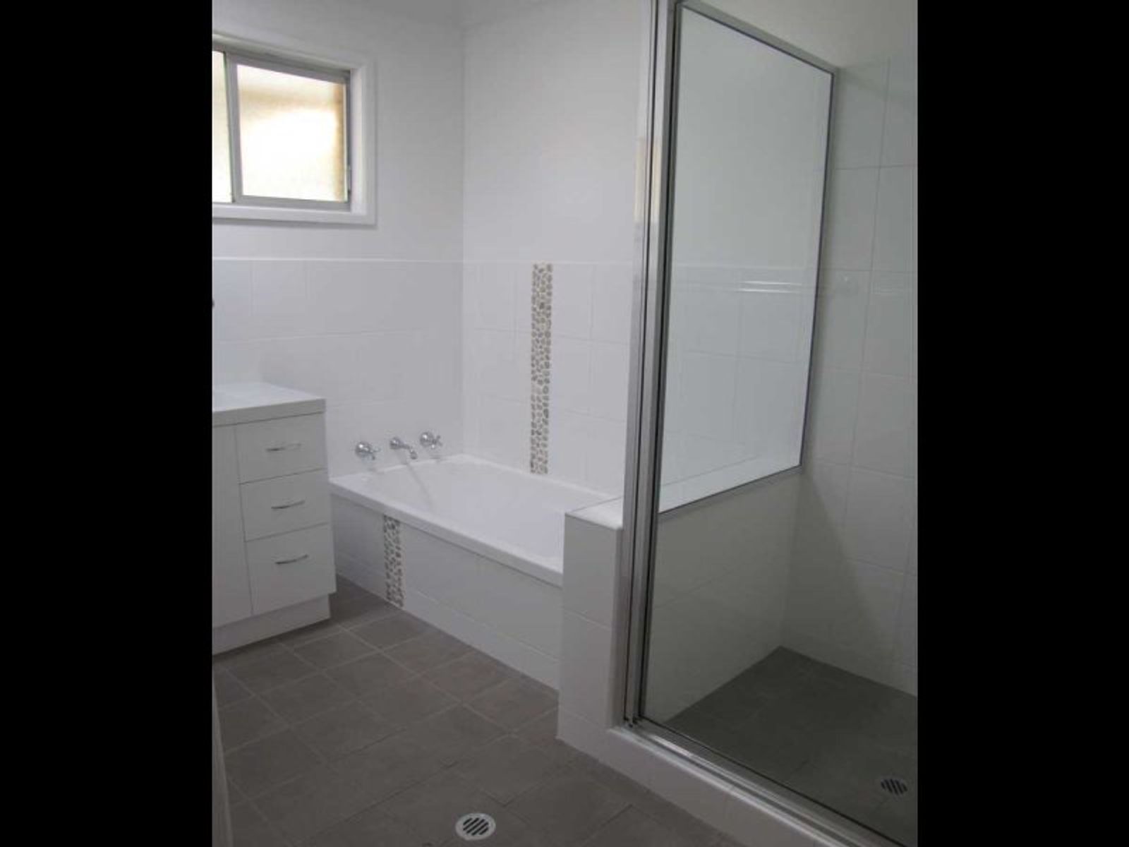 11 Lancaster Avenue, Casino - Thumbnail 6
