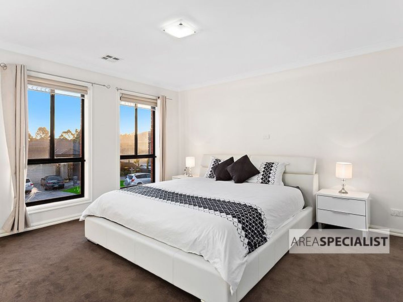 53 Westbrook Drive, Keysborough, VIC 3173, Keysborough - Thumbnail 2