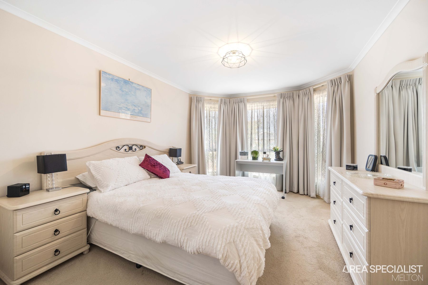 46 Scarborough Crescent, Harkness, VIC 3337, Harkness - Thumbnail 7