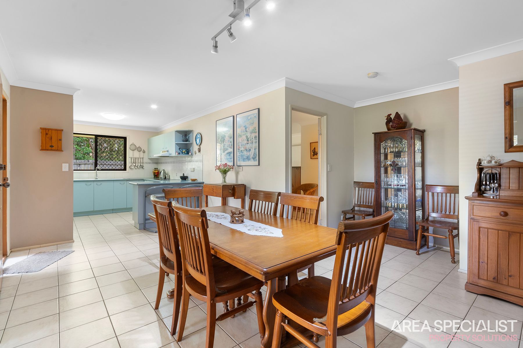 10 Pine Street, Jacobs Well, QLD 4208, Jacobs Well - Thumbnail 8