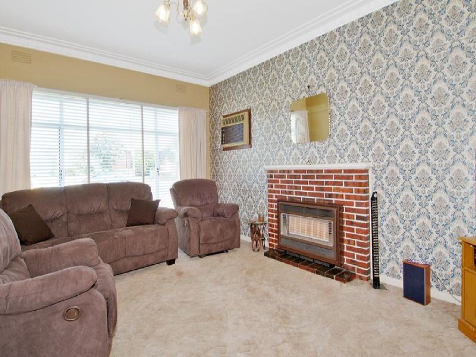 46 Benbow Street, Yarraville - Thumbnail 3
