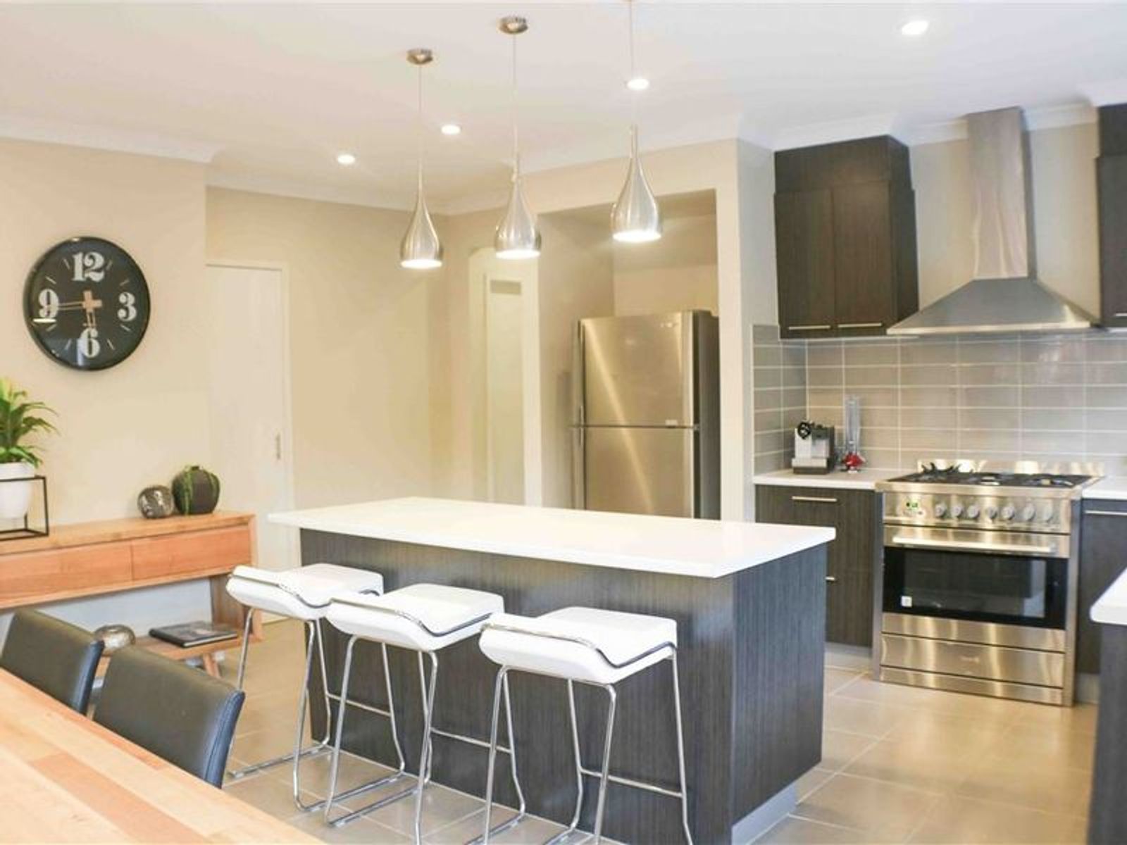 34 Carramar Drive, Melton West, VIC 3337, Melton West - Thumbnail 6