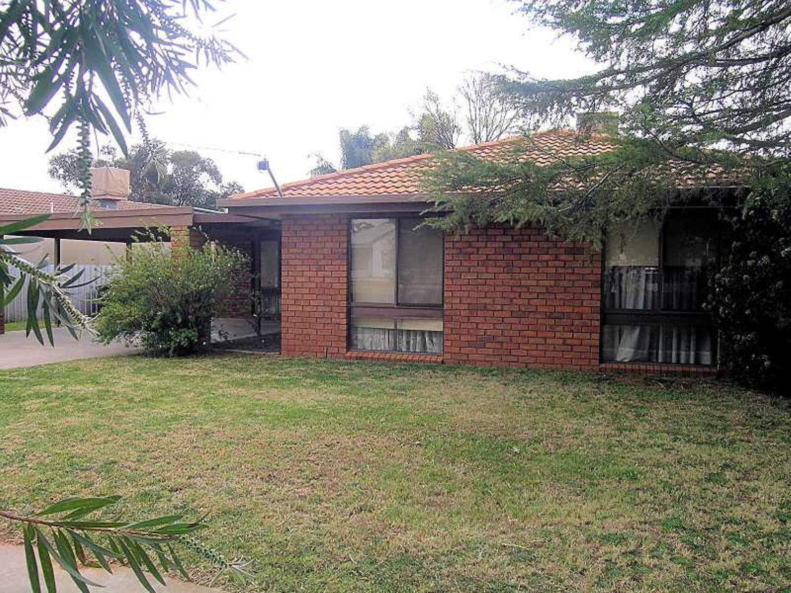 258 Seventh Street, Mildura - Thumbnail 2
