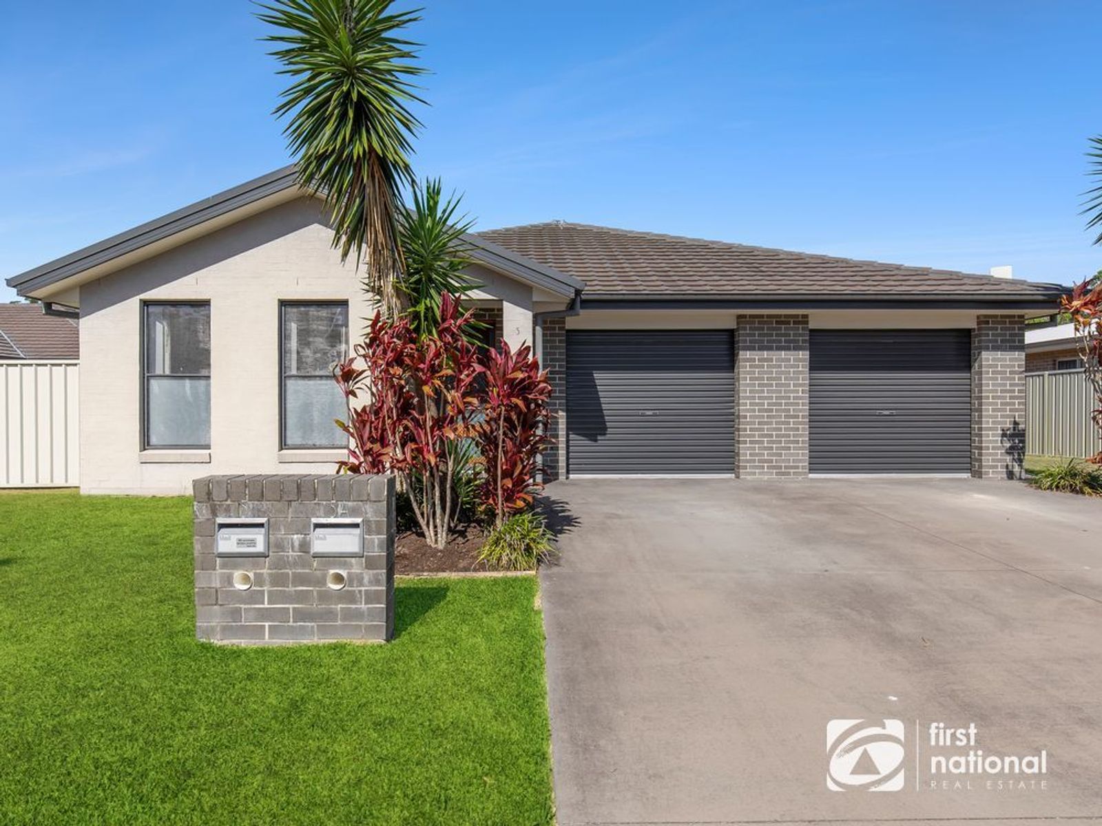 5 & 5a Broadwater Street, Sandy Beach NSW 2456, Sandy Beach - Thumbnail 2