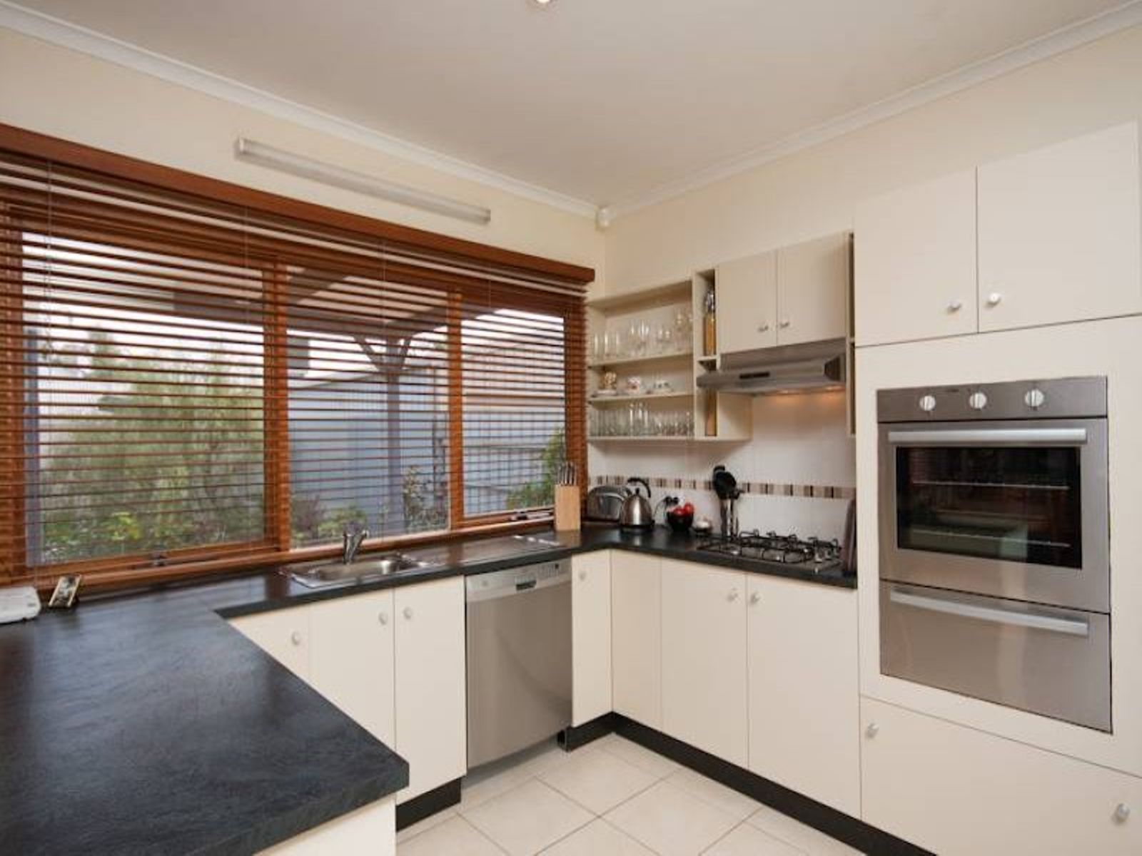 227 Tenth Street, Mildura - Thumbnail 7