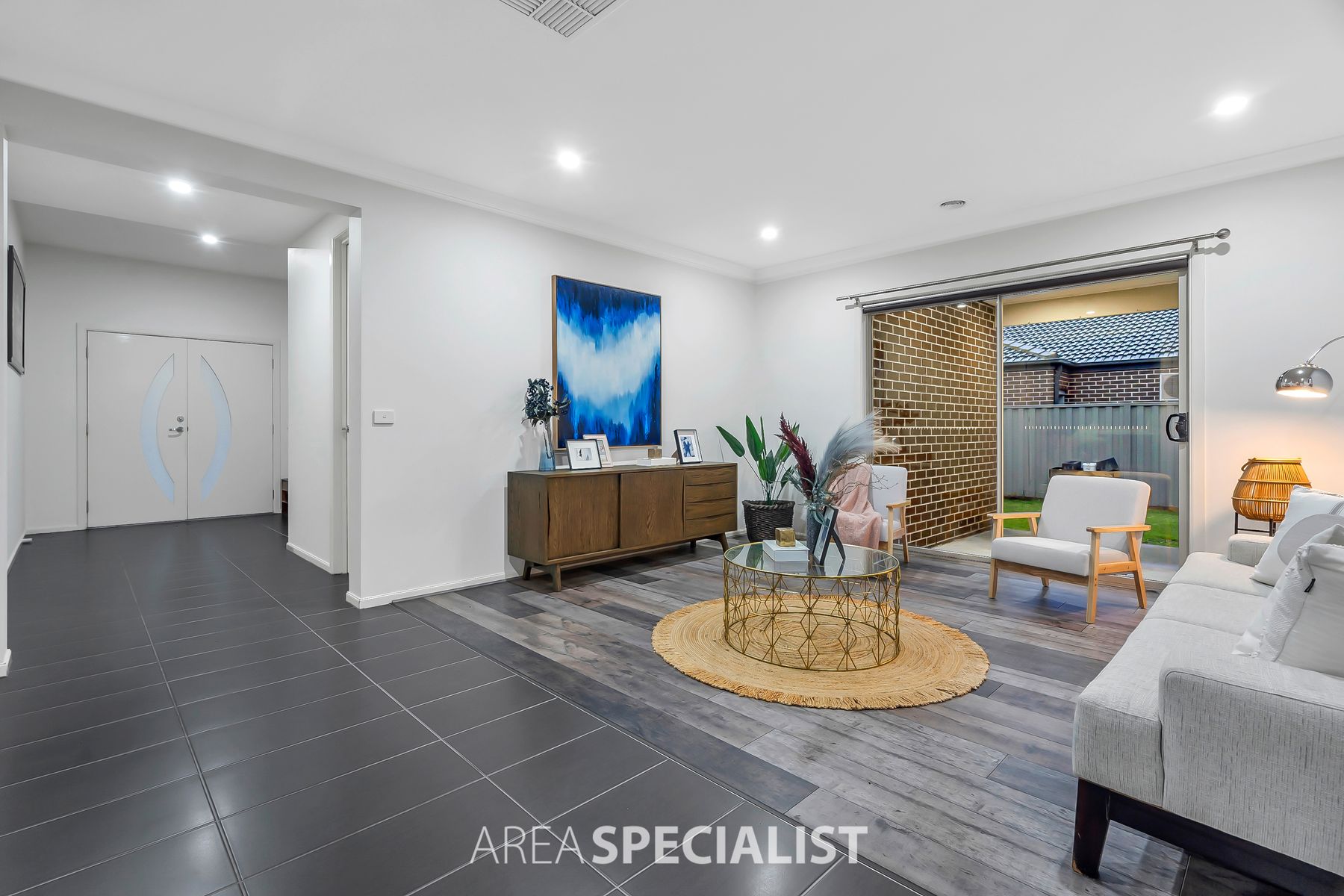 8 Tanner Avenue, Cranbourne East, VIC 3977, Cranbourne East - Thumbnail 8