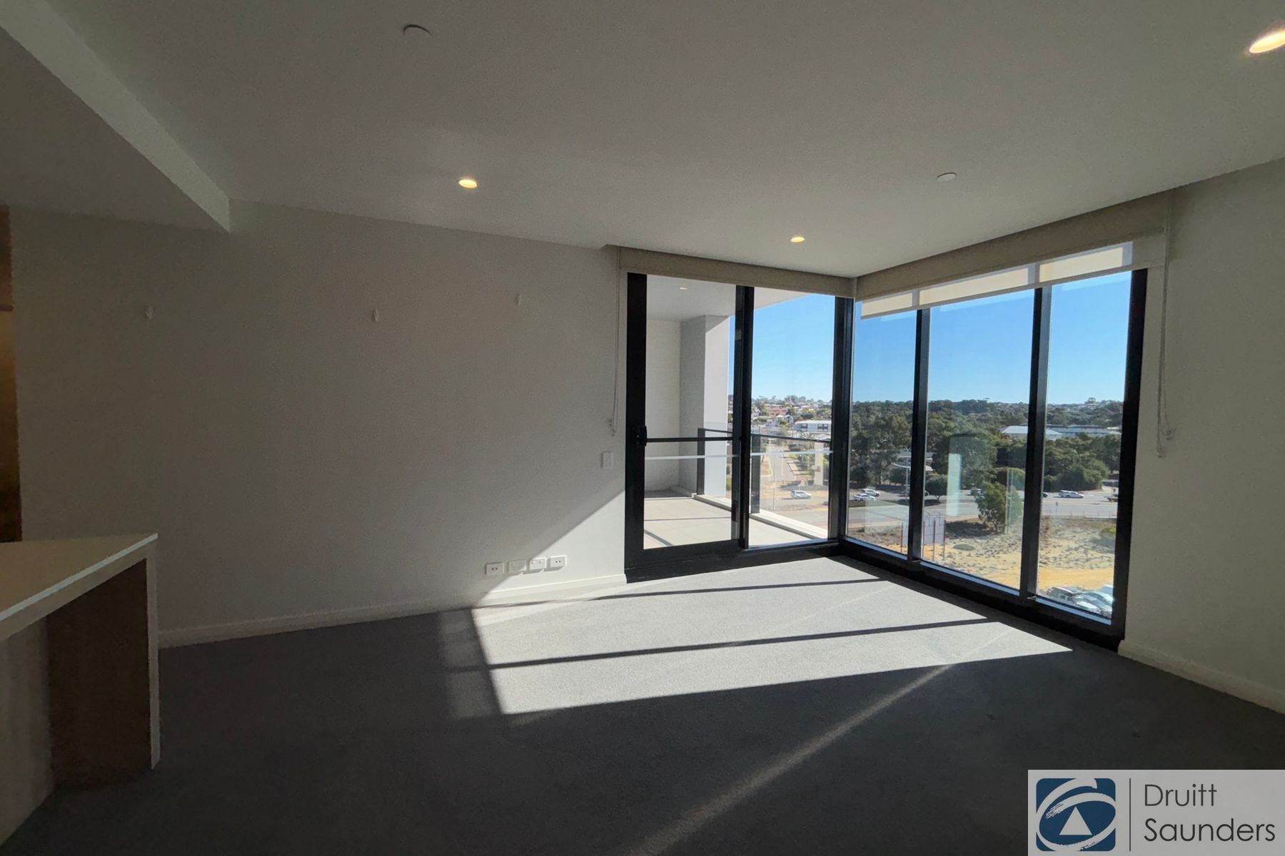 607/8 Tassels Place, Innaloo WA 6018, Innaloo - Thumbnail 7