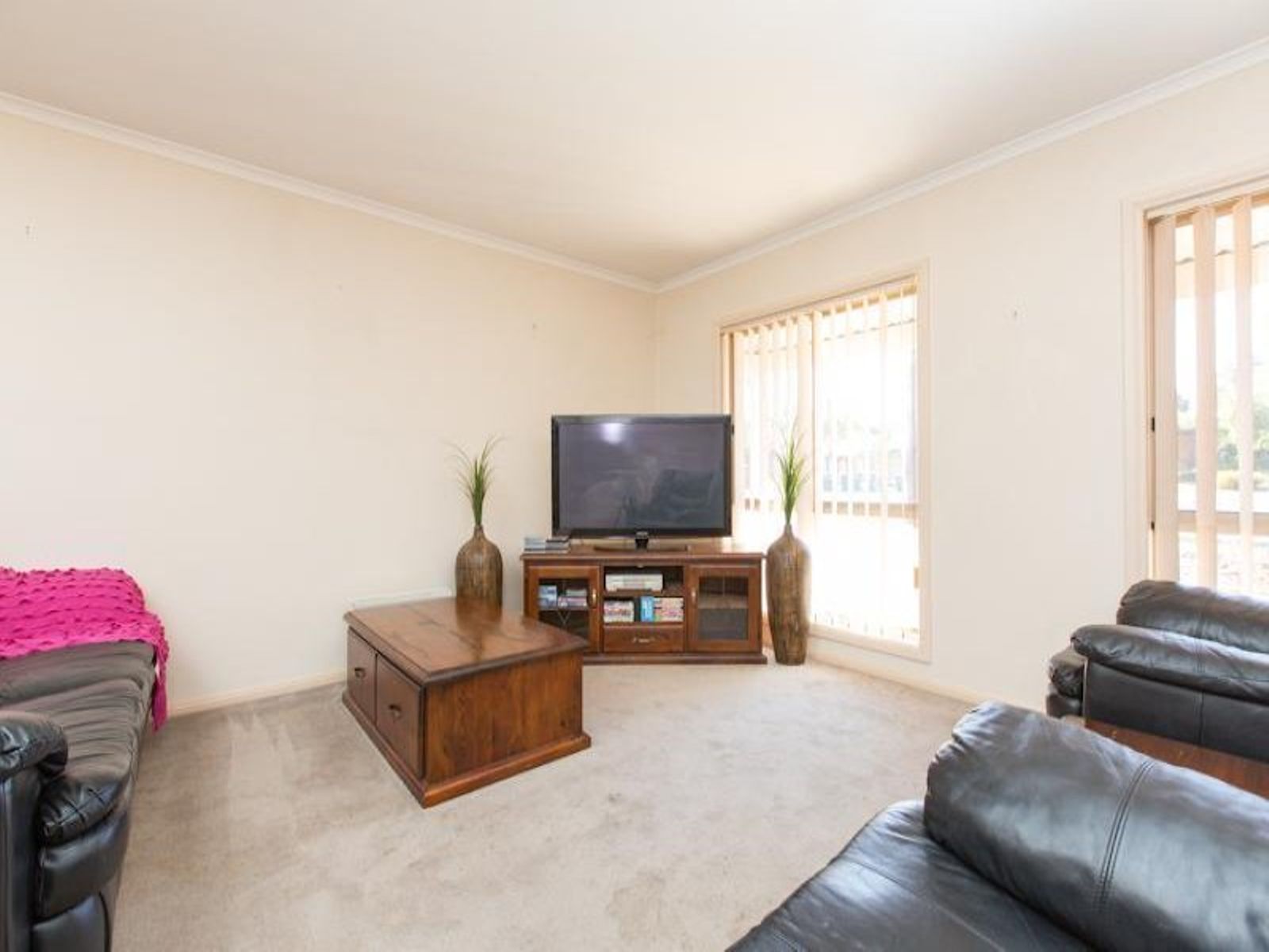 353 Eleventh Street, Mildura - Thumbnail 2