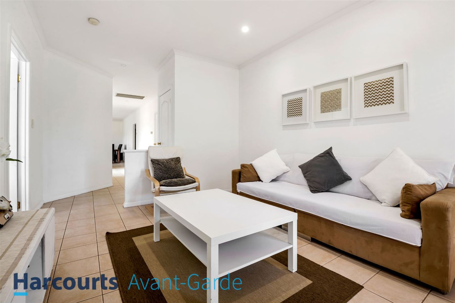 28 Mallard Crescent, Mawson Lakes, SA 5095, Mawson Lakes - Thumbnail 4