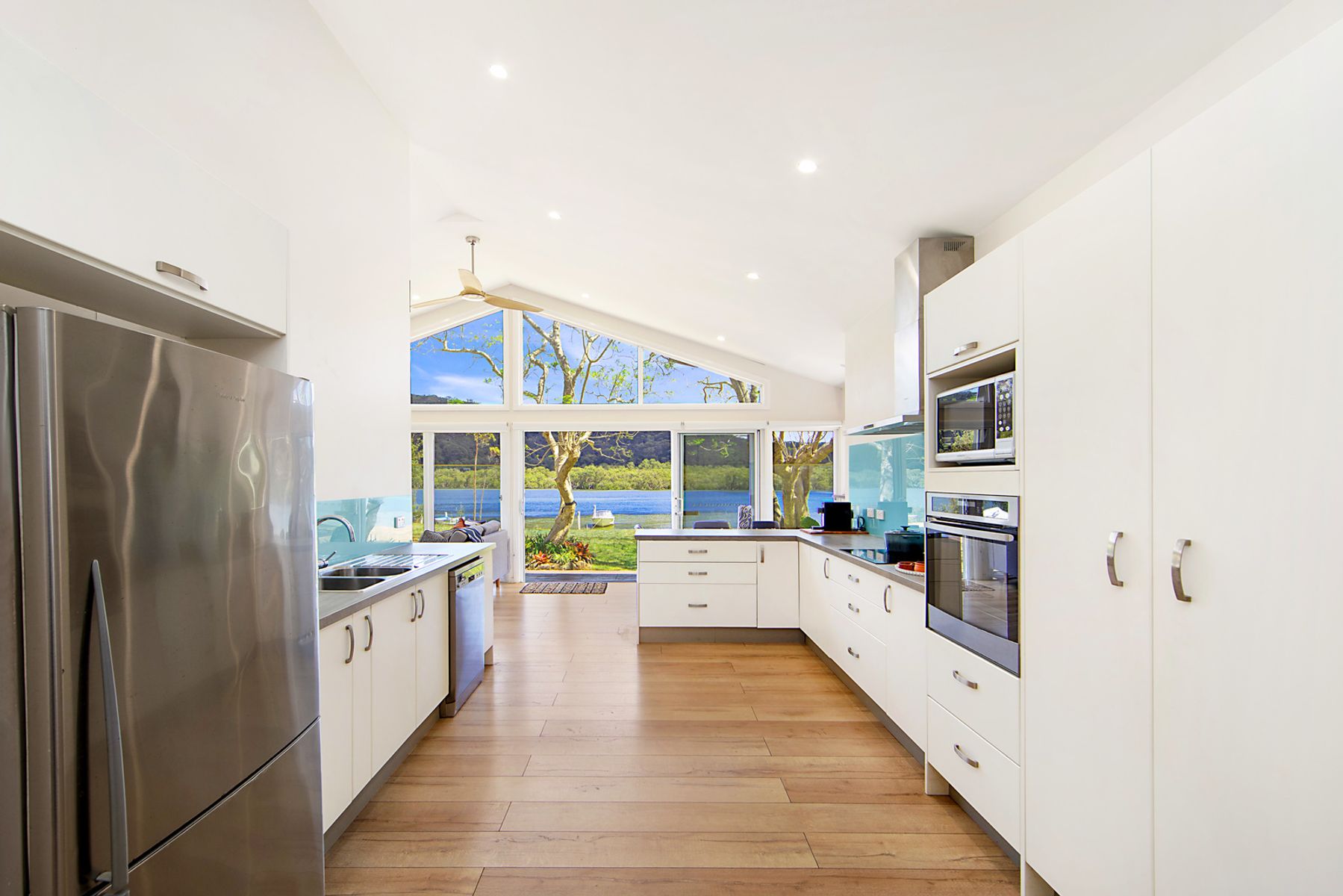 43 Jacaranda Avenue, Patonga NSW 2256, Patonga - Thumbnail 2