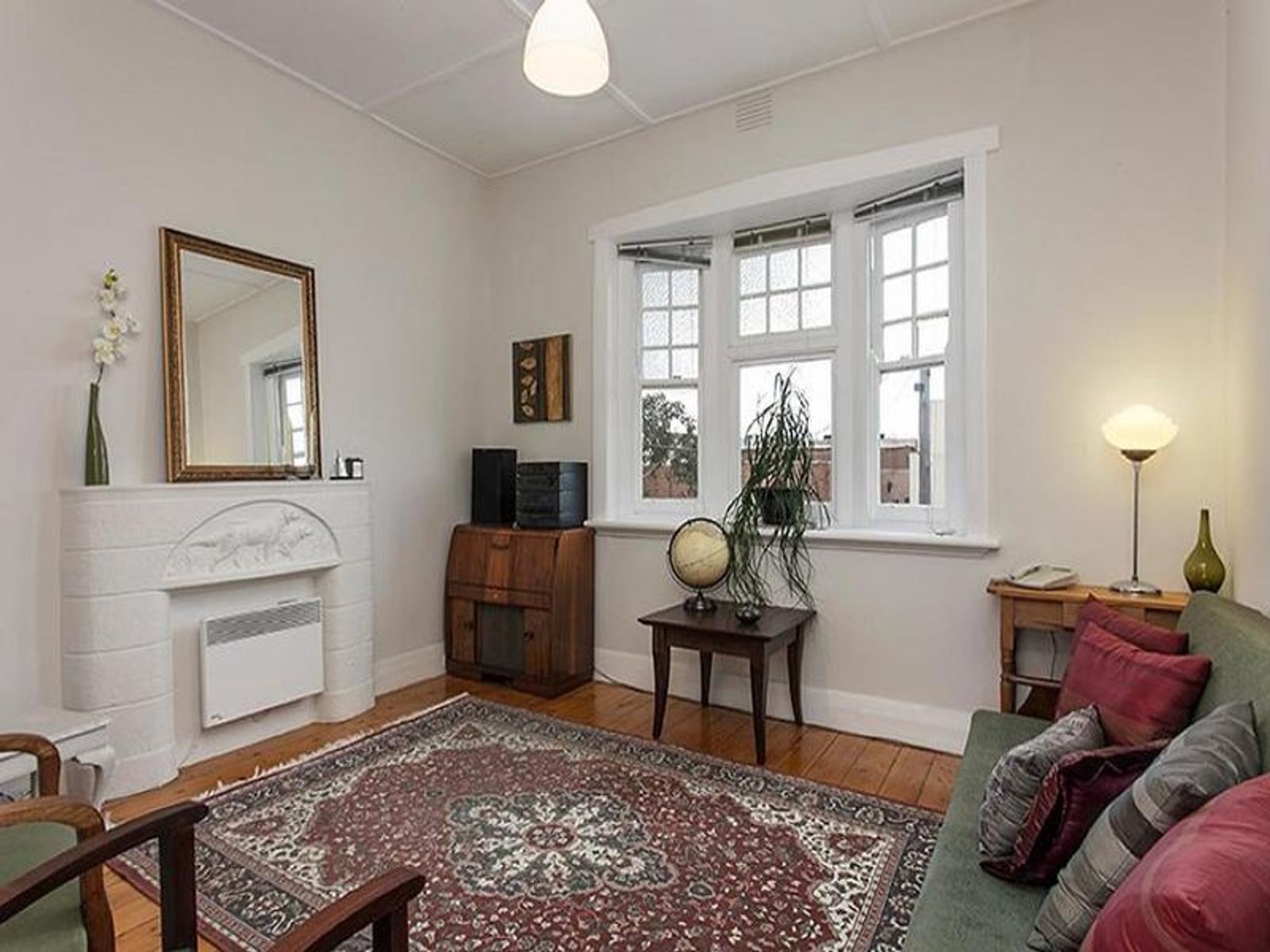 11B Edward Street, Brunswick - Thumbnail 2