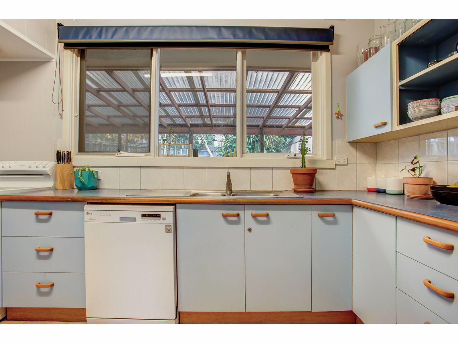 11 Montrose Street, Warragul, VIC 3820, Warragul - Thumbnail 7