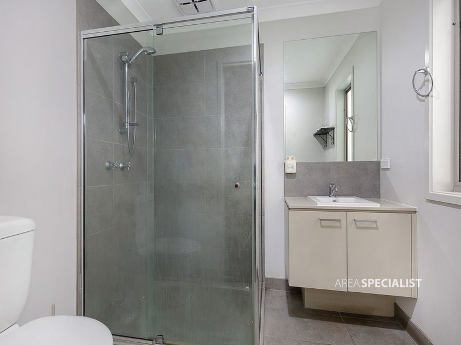 13 Wilmington Avenue, Cranbourne West, VIC 3977, Cranbourne West - Thumbnail 7