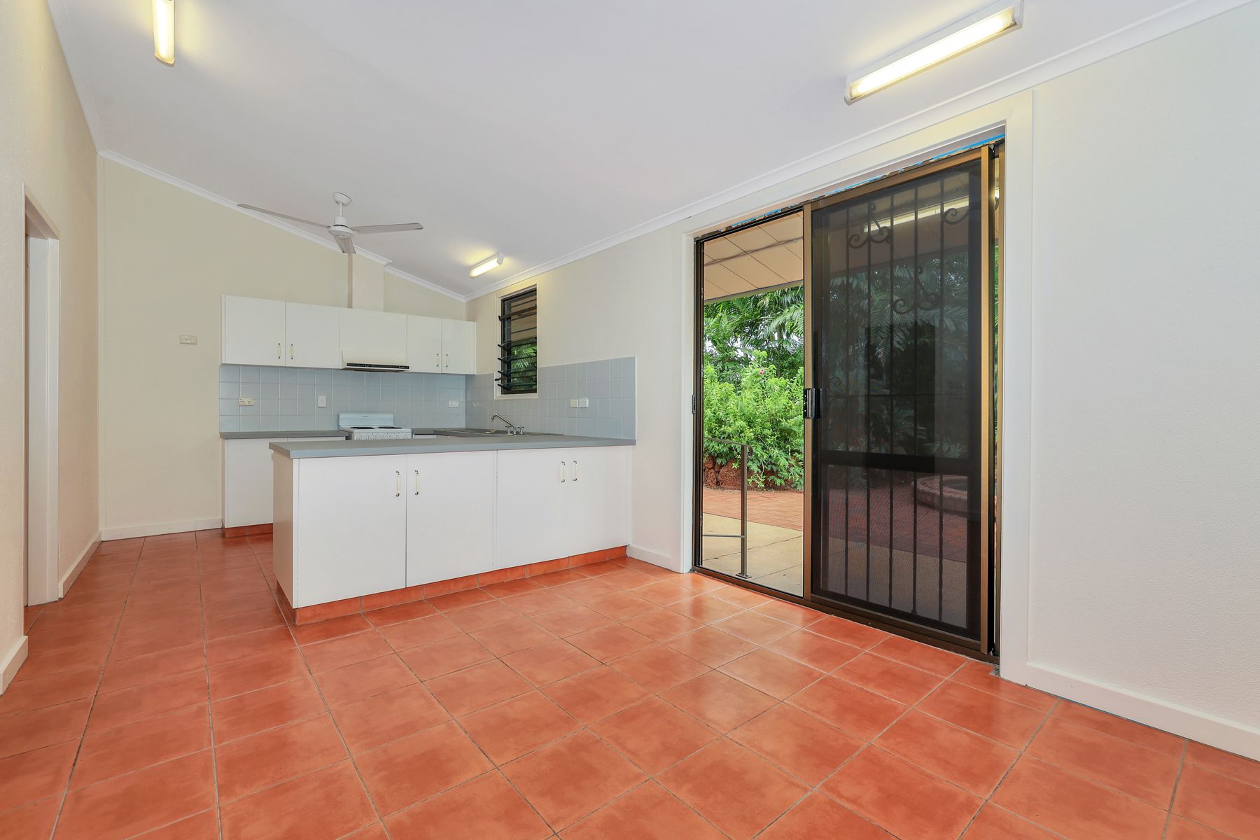 9 Eureka Court, Anula NT 0812, Anula - Thumbnail 2