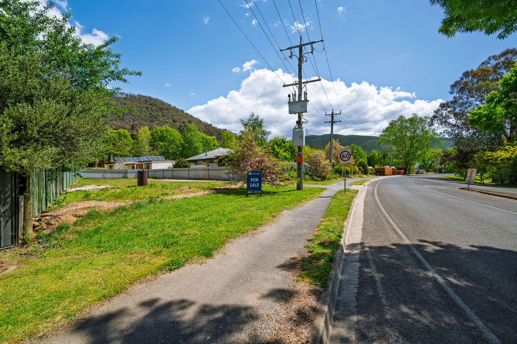 2/34 Gavan Street, Bright VIC 3741, Bright - Thumbnail 4