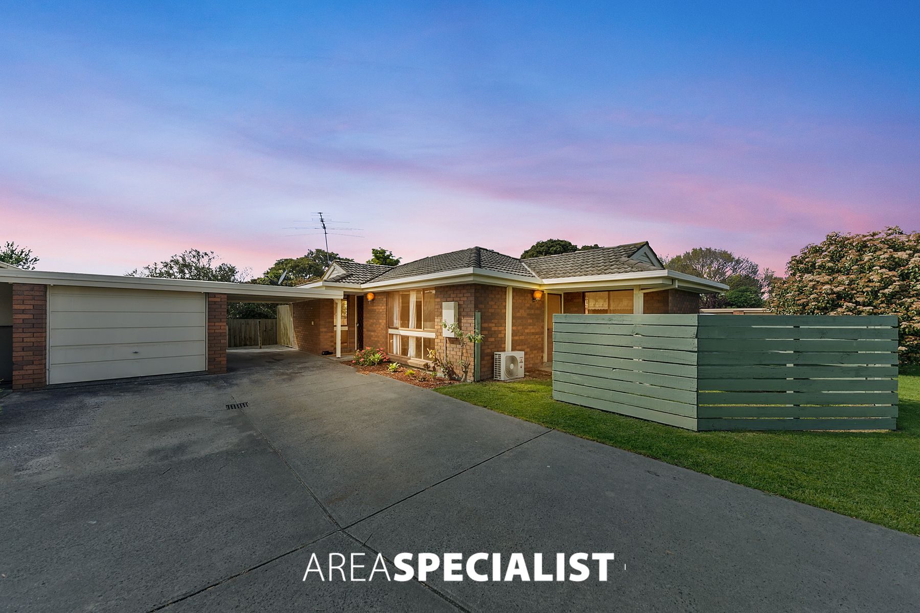 5/6 Ann Crescent, Pakenham, VIC 3810, Pakenham - Thumbnail 2
