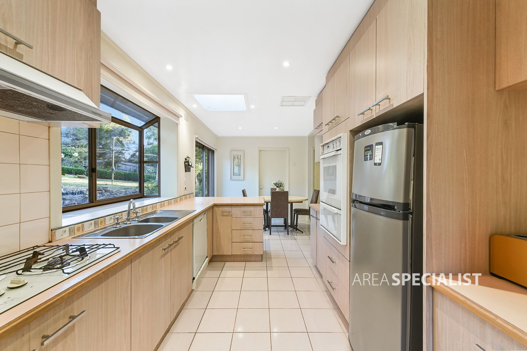 5 York Court, Frankston, VIC 3199, Frankston - Thumbnail 4