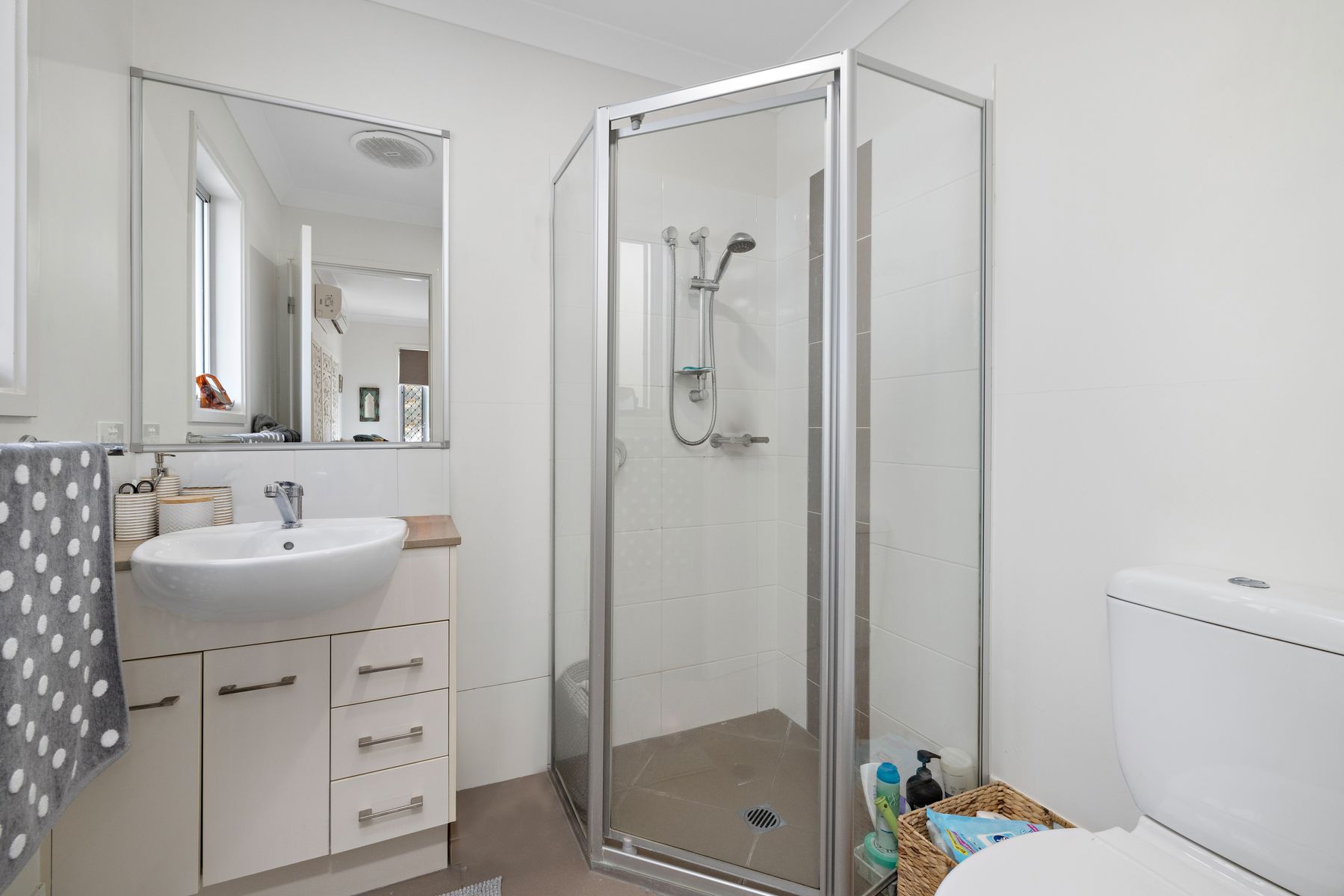 3 Weir Street, Thornlands, QLD 4164, Thornlands - Thumbnail 5