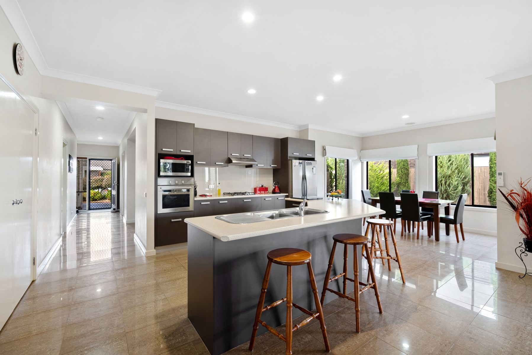 9 Jefferson Close, Traralgon VIC 3844, Traralgon - Thumbnail 4