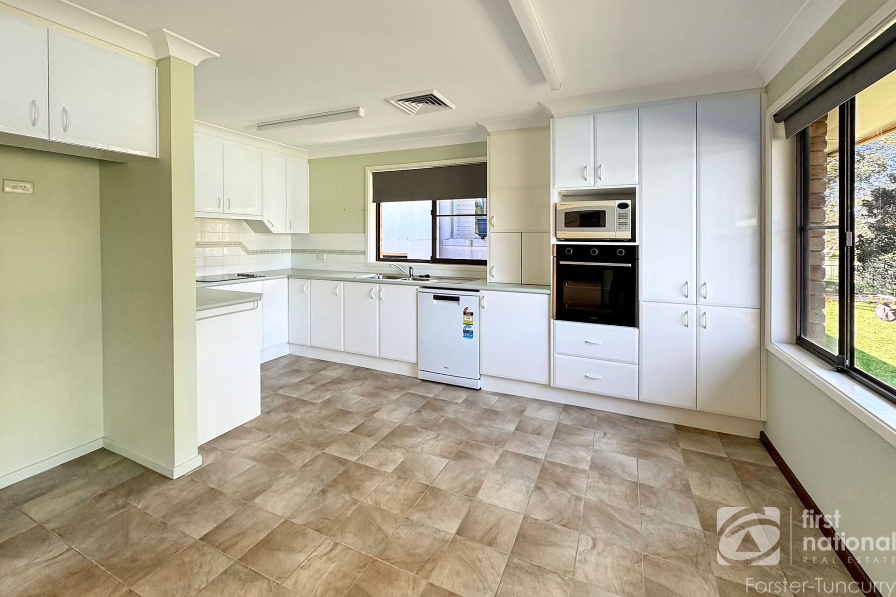 20 Gleeson Avenue, Forster NSW 2428, Forster - Thumbnail 5