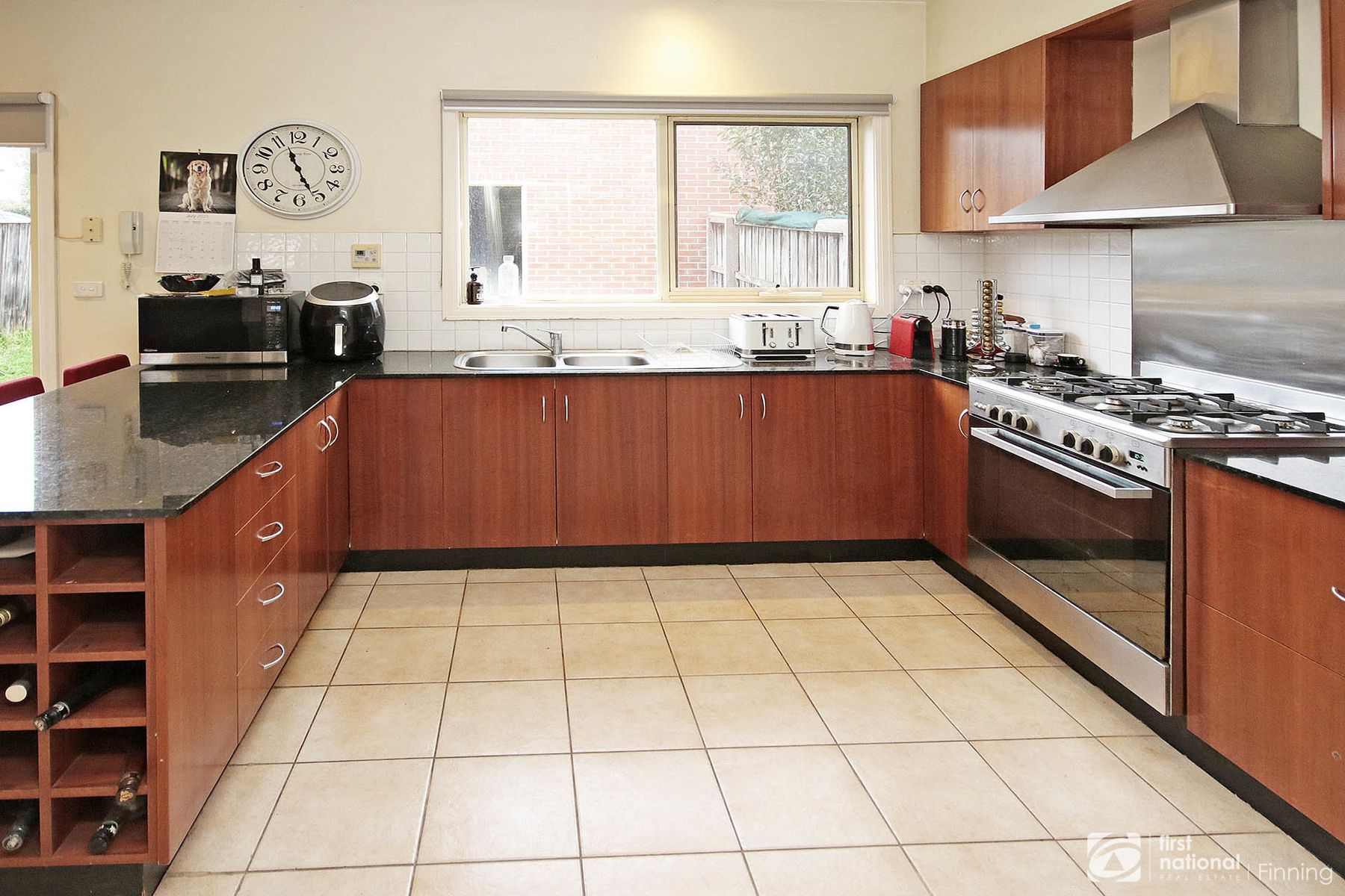 5/10 Parkhill Drive, Berwick VIC 3806, Berwick - Thumbnail 3
