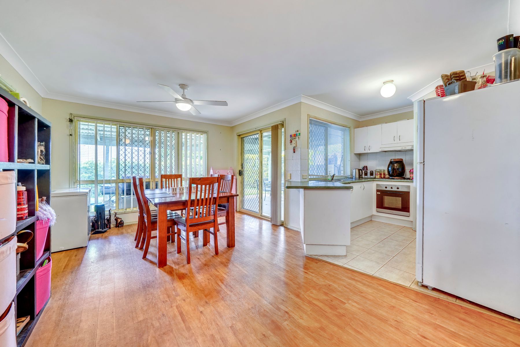 29 MURRUMBIDGEE STREET, Hillcrest QLD 4118, Hillcrest - Thumbnail 2